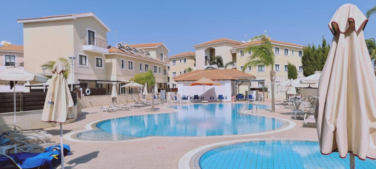 Stay Kyklades Resort & Spa Paralímni Kültér fotó