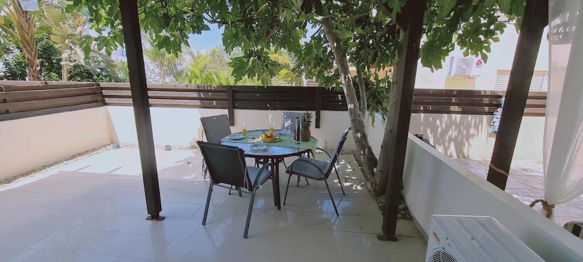 Stay Kyklades Resort & Spa Paralímni Kültér fotó
